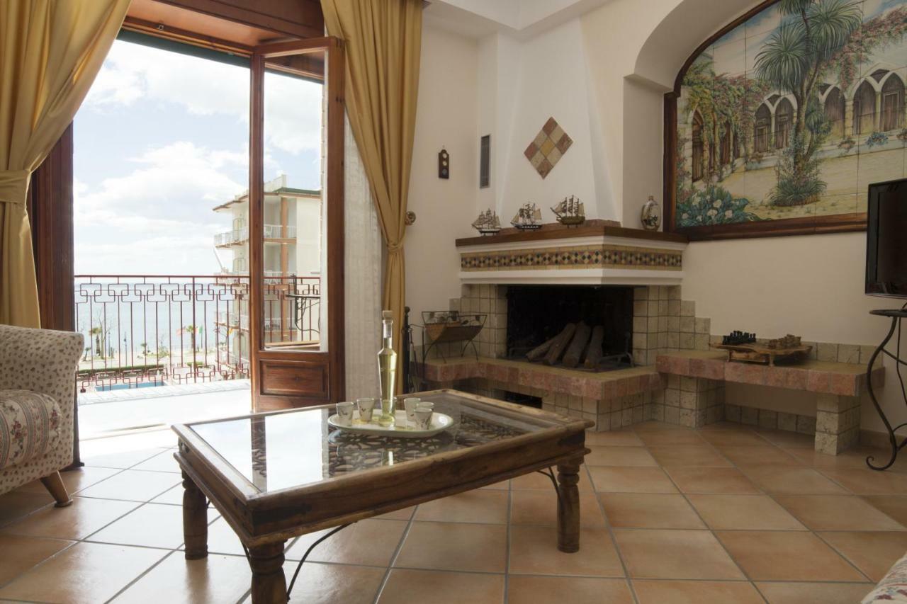 Апартаменти Panorama Host - Domus Amalfi Coast Майорі Екстер'єр фото