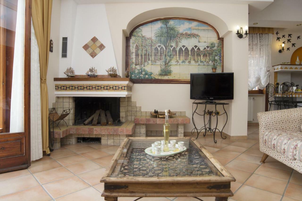 Апартаменти Panorama Host - Domus Amalfi Coast Майорі Екстер'єр фото